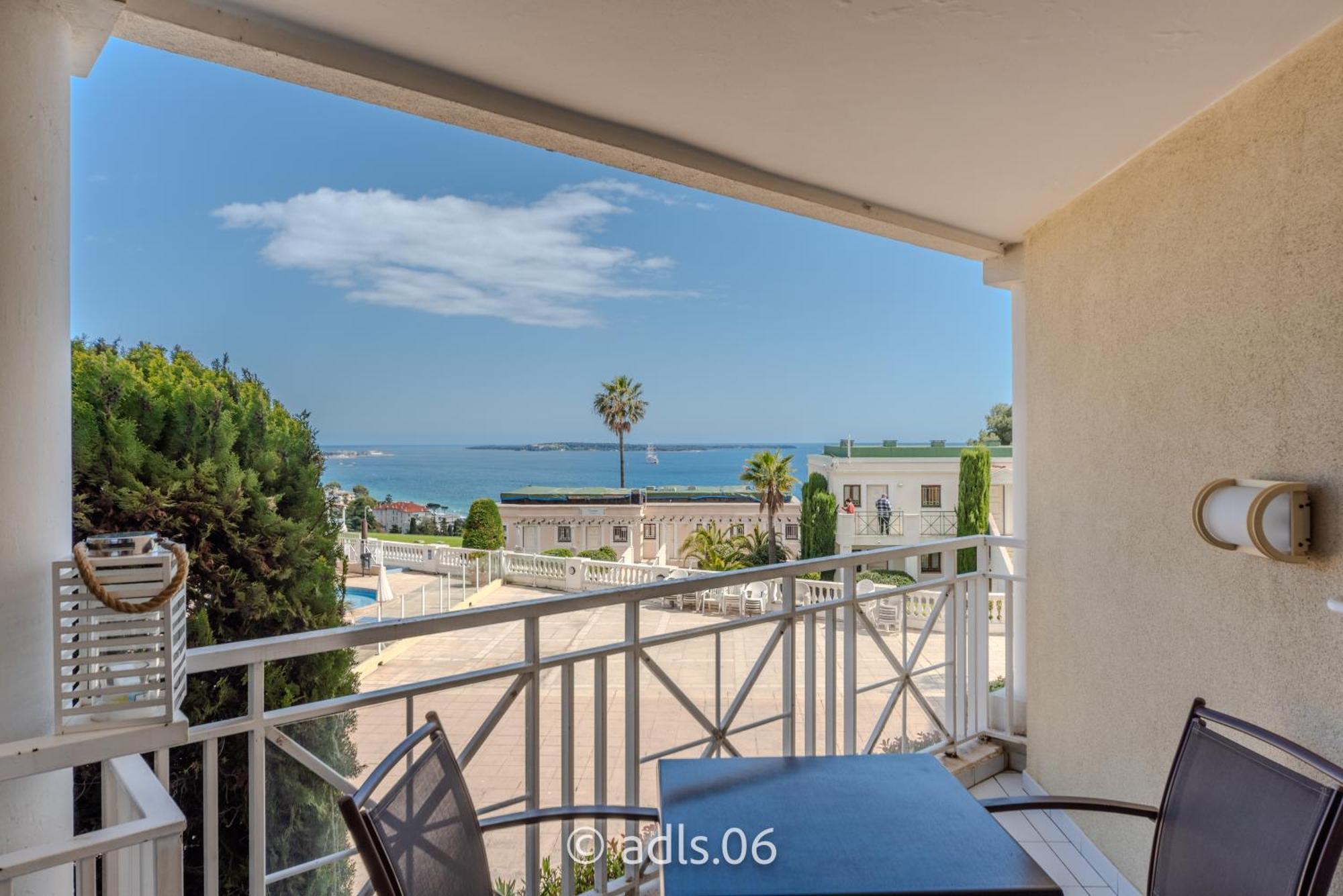 Studio Vue mer et Piscine Climatisation Wifi Cannes Esterno foto