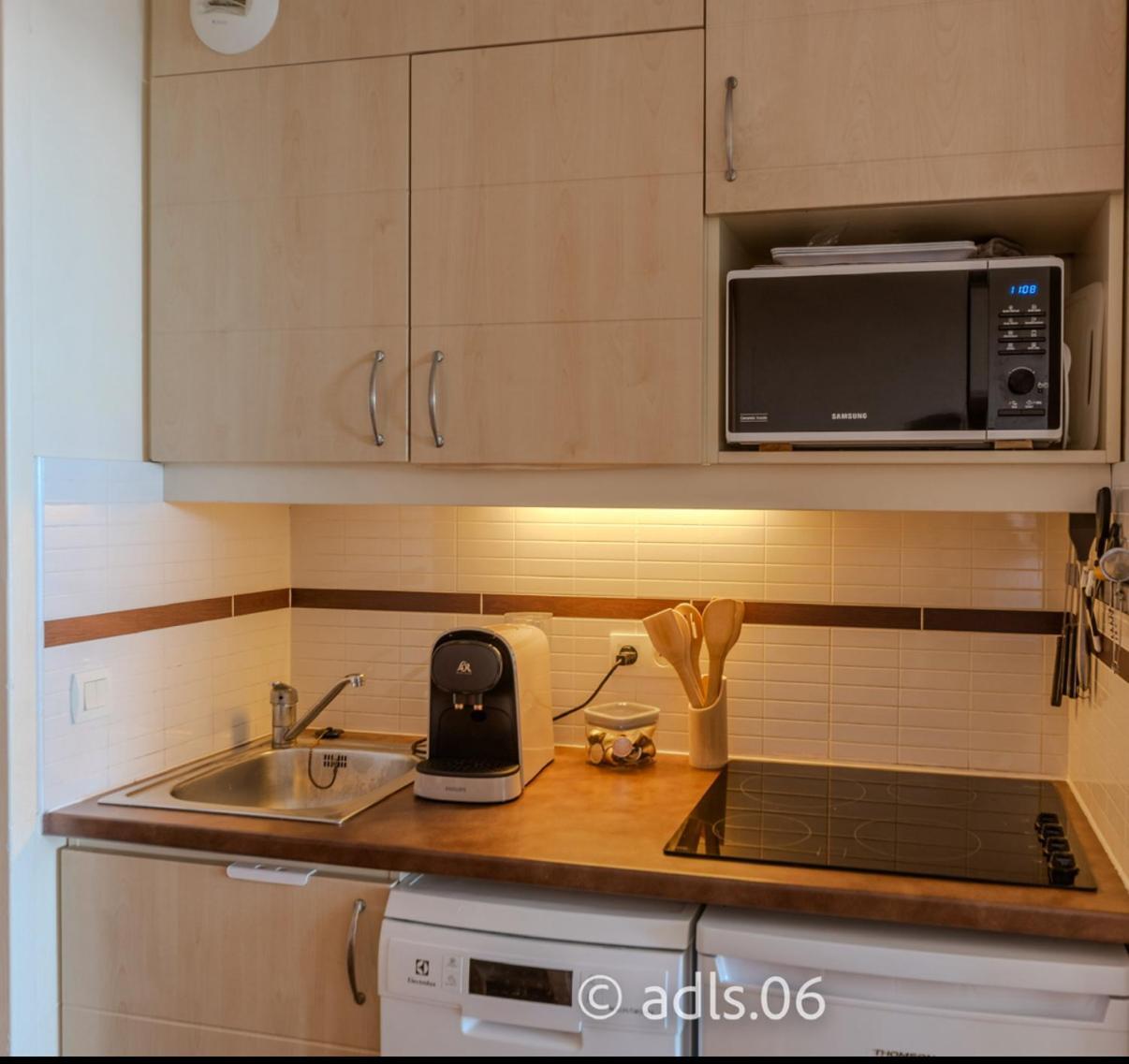 Studio Vue mer et Piscine Climatisation Wifi Cannes Esterno foto