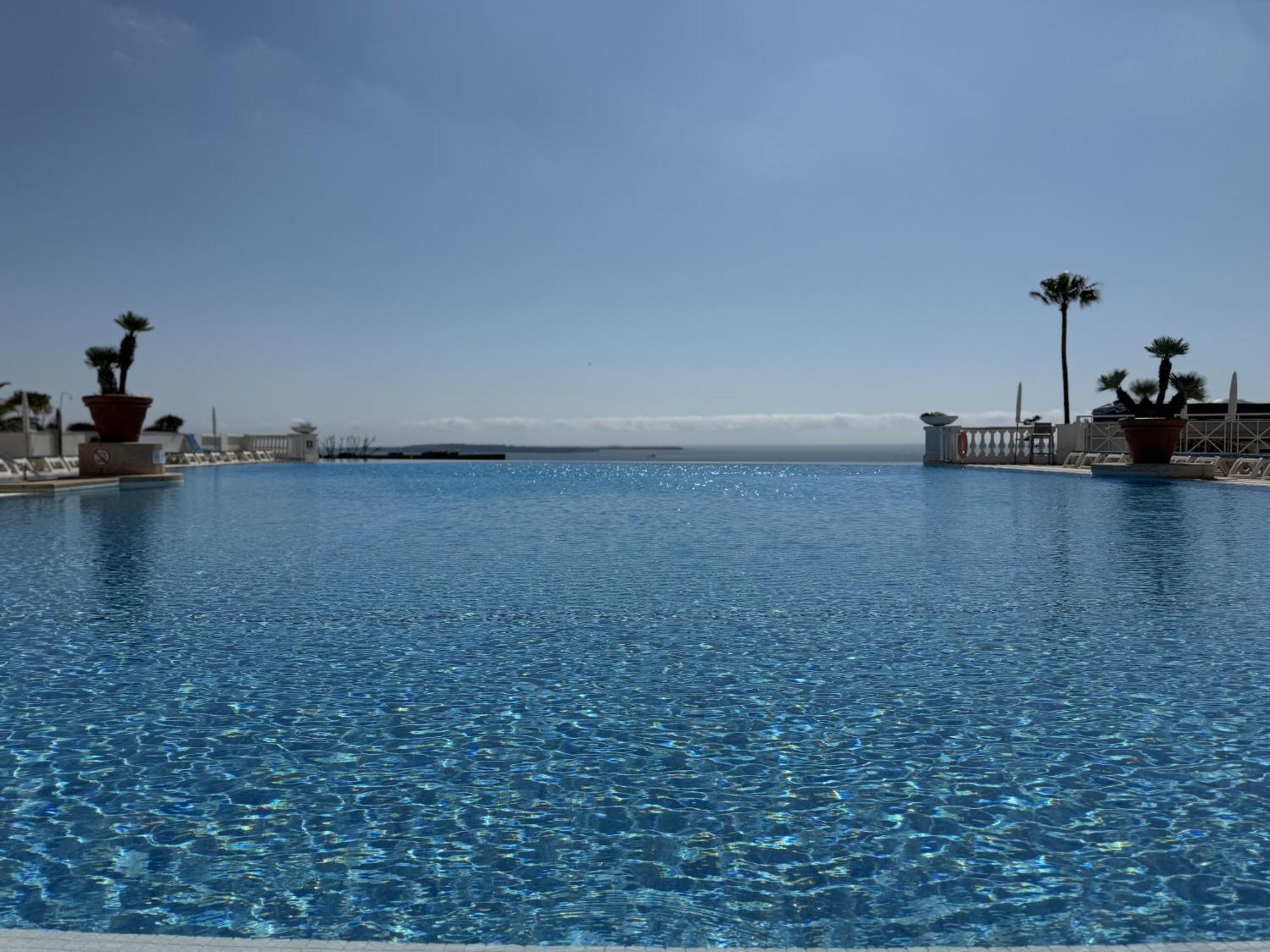 Studio Vue mer et Piscine Climatisation Wifi Cannes Esterno foto